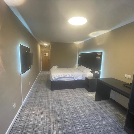 Hylands Hotel Coventry Bagian luar foto