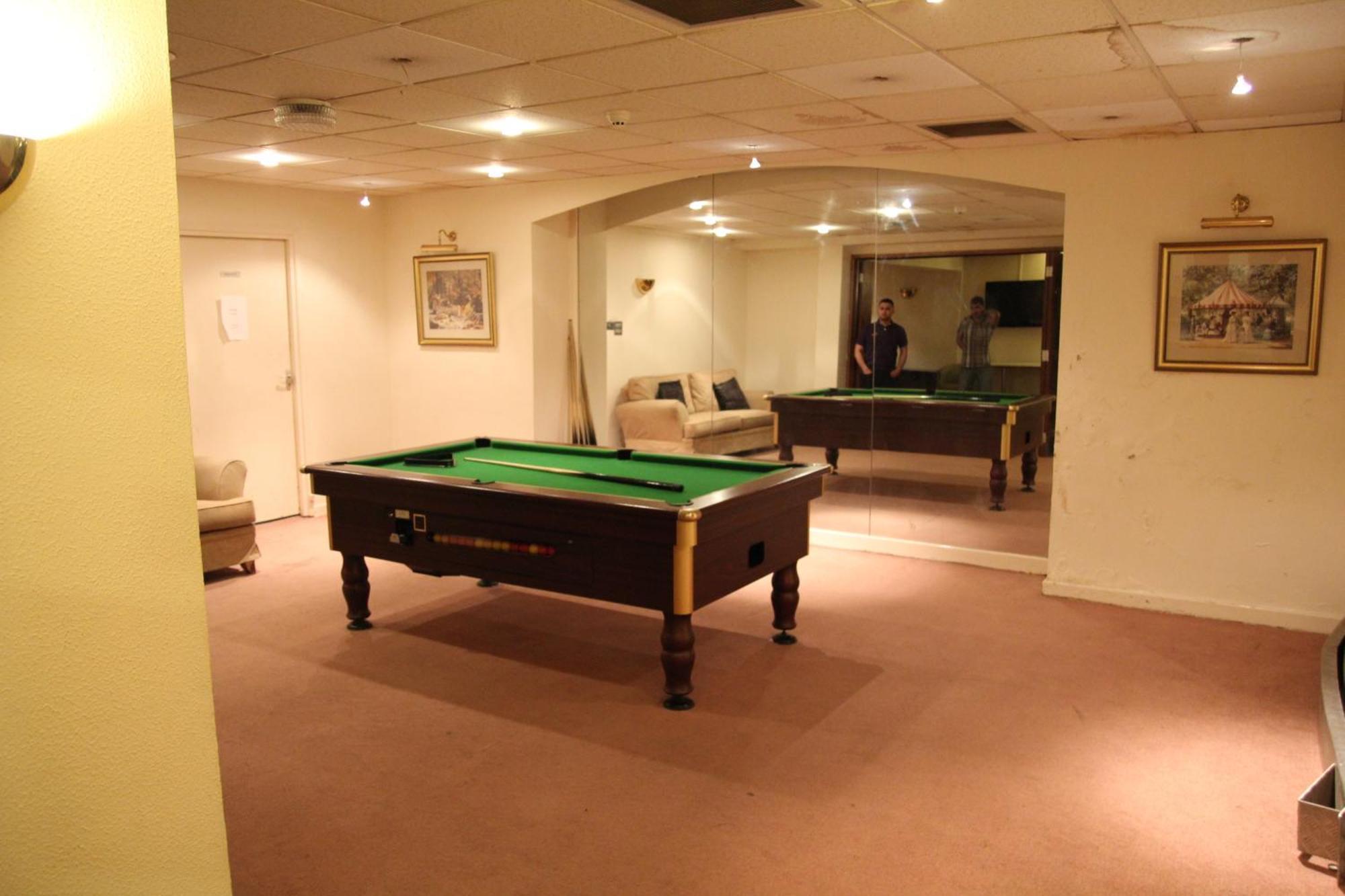 Hylands Hotel Coventry Bagian luar foto